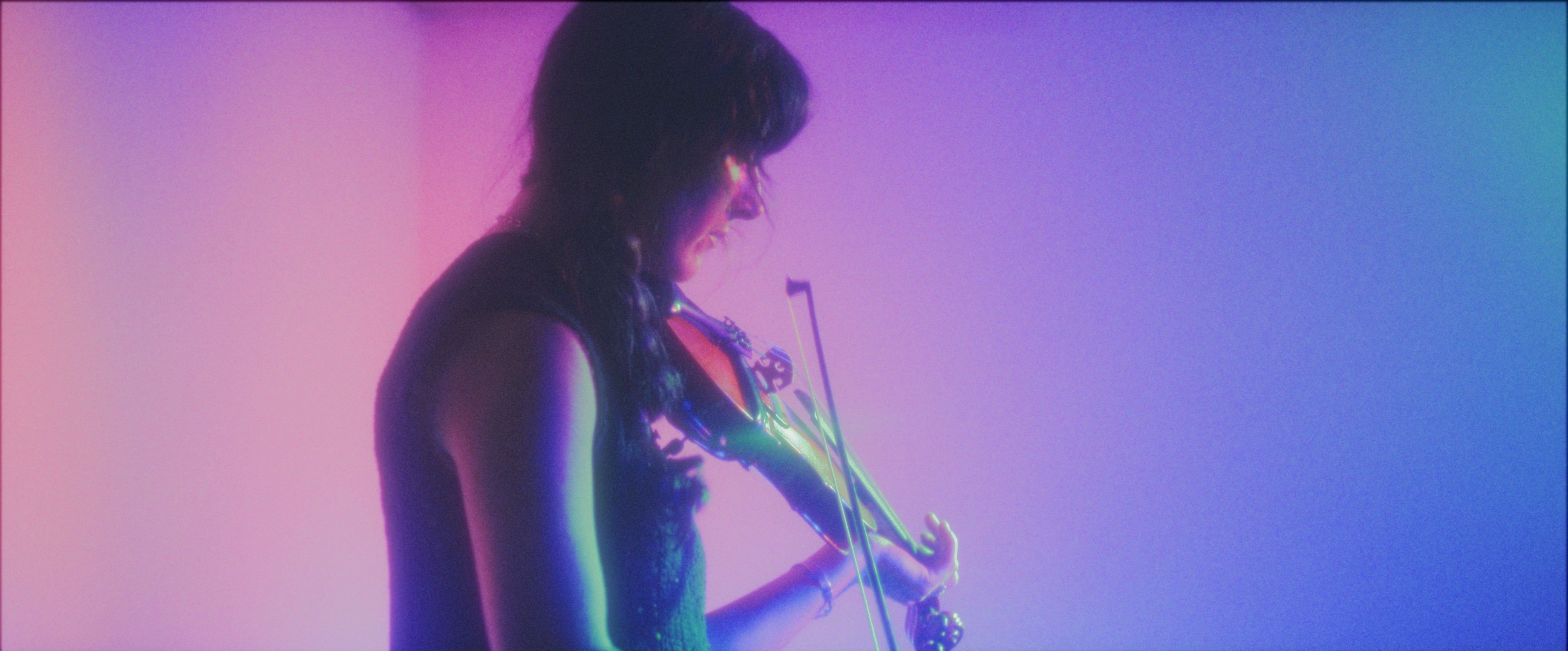 Still from Lichon music video